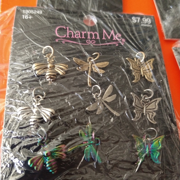 Charms - Picture 4 of 7